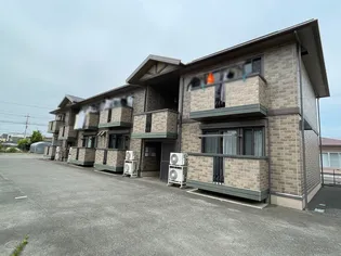 トラヴィアータ【1階】の外観