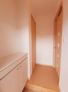 ノーヴァ【1階】の玄関