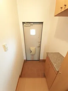 シュタイン ノルデン【1階】の玄関