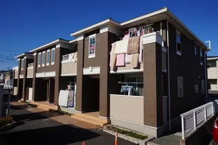 ブルーシャトー【2階】の外観