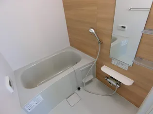 ゆりの木・Ⅵ【2階】の風呂