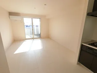 カスタリアⅥ【2階】の居間