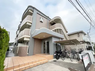 フィオーレⅤ【3階】の外観