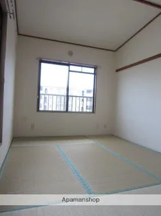 エルベマノワール【2階】の内装