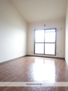 エルベマノワール【2階】の内装