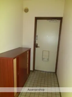 エルベマノワール【2階】の玄関