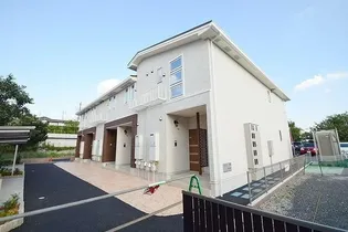 ヒルサイドハウスⅠ【2階】の外観