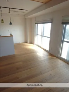 リファレンス南浦和【802号室】の居間