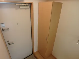 アクアシティ南浦和【1階】の玄関