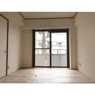 ステーションサイドビル【2階】の内装