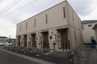 埼玉県さいたま市緑区道祖土4丁目【テラスハウス】の外観