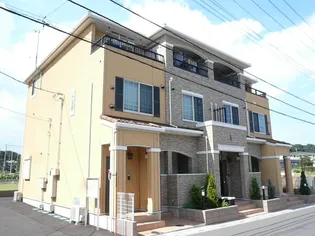 カーサ デ ファミリオⅤ【2階】の外観