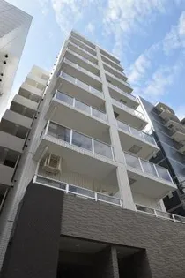 MARK FIELDSの画像