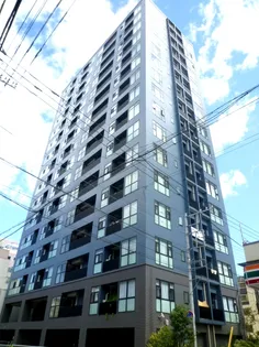 コンフォリア大宮【8階】の外観