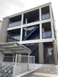 グラナティスの画像