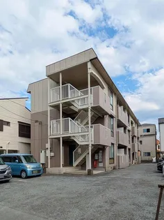 日進セントラルハイツ C【2階】の外観