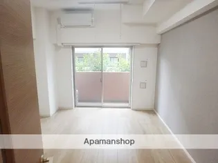 ユリカロゼAZEST川口【1階】の内装