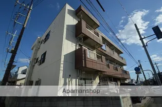 ファミール牛川【102号室】の外観