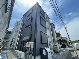 エスビーメゾン南鳩ケ谷【1階】の外観