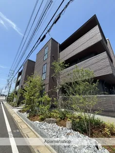 ノエル盆栽陸橋【3階】の外観