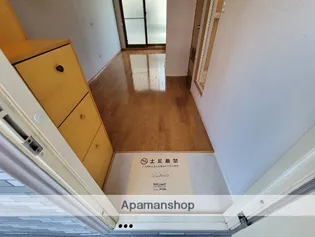 新都心OSマンション【308号室】の玄関