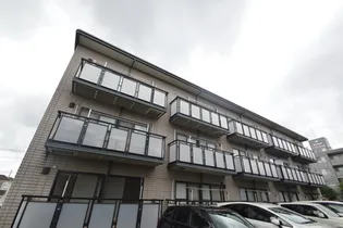 ビラージュYS B【203号室号室】の外観