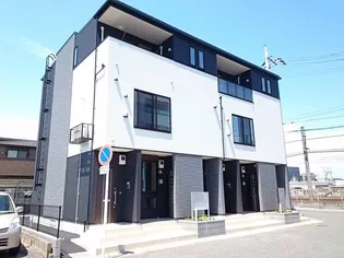 ティアラ【1階】の外観