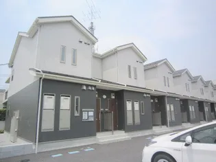 アムールセンタービレッジ【1階】の外観