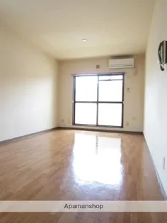 エルベマノワール【2階】の居間