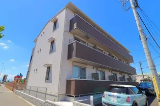 ルミエール【3階】の外観