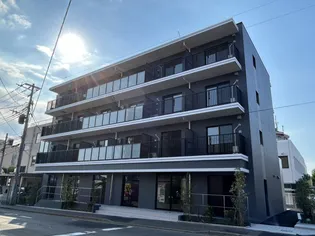 CENTRAL COURT【3階】の外観