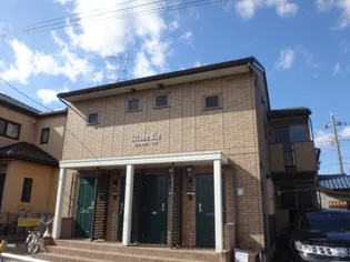 イスタナ リアの画像