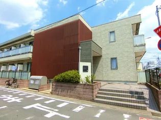 リブリ・ヴァータジェム【2階】の外観