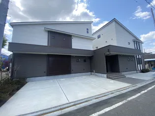 グラン パルク【1階】の外観