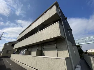 エステリア【2階】の外観