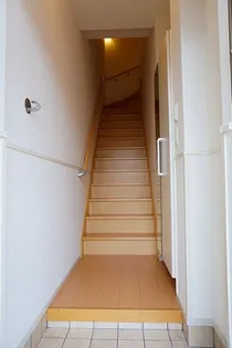 パーク サイド グレイス【2階】の玄関