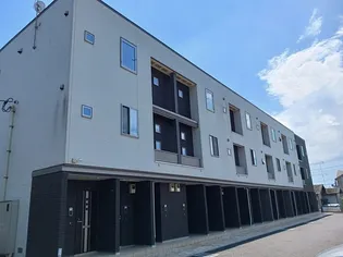 グランドール【3階】の外観