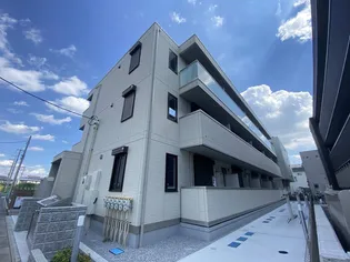 グランコート西大宮【1階】の外観
