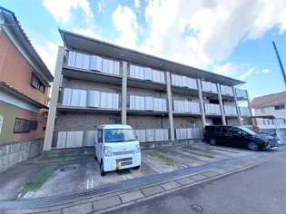 ヴィラオーヤ【3階】の外観