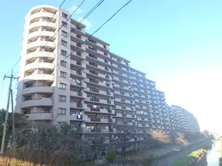 ラミーユ浦和ハイライズファースト・キャッスル【6階】の外観