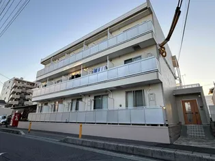 リブリ・ジラソーレ【1階】の外観