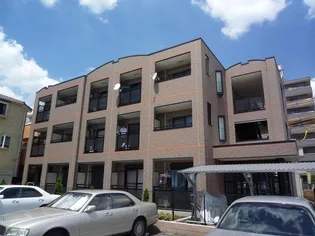 ベル・ヴィラージュ【1階】の外観