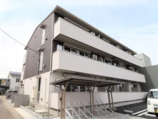 アーサー【2階】の外観