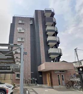 アンプルールフェール CREDO KAWAGUCHIの画像