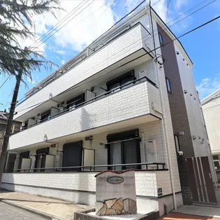 ラ・クール西川口【302号室号室】の外観