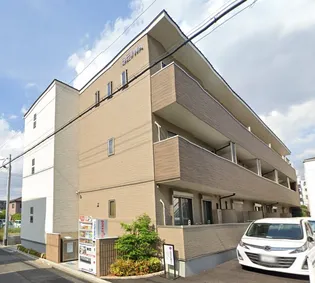 サリエンテ Kの画像