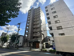 埼玉県川口市西青木3丁目【マンション】の外観