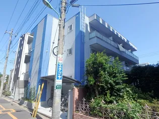 レ・フレール【102号室号室】の外観