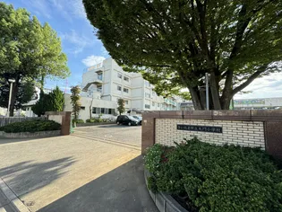 カンパニュール【1階】の周辺