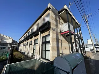 レオパレスイルシオン【2階】の外観